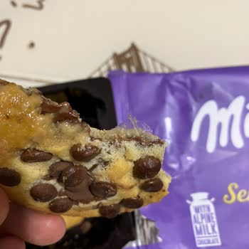 Milka Çikolata İçinden Naylon Poşet Çıktı!