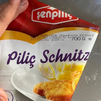 Schnitzel'de Tavuk Tüyü Şoku