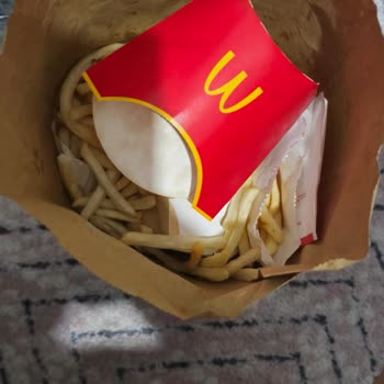 Eksik Ve Dağınık Sipariş: McDonald's Beyoğlu'nda Hayal Kırıklığı