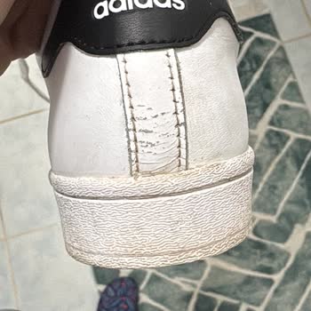 Adidas Ürününde Erken Çatlama Ve Garanti Sorunu