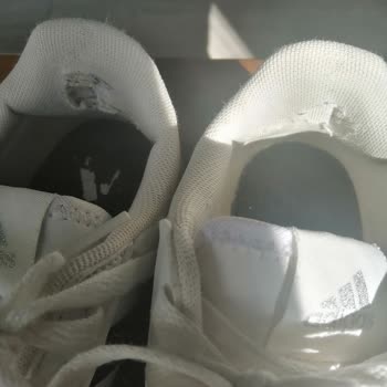 Adidas Ürün Kalitesinden Memnuniyetsizlik