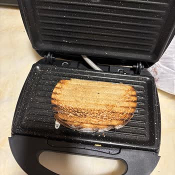 Sinbo Tost Makinesi: Duman Ve Aşırı Isınma Sorunu