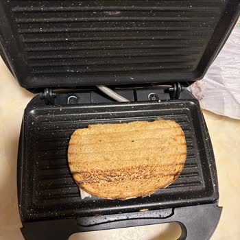 Sinbo Tost Makinesi: Duman Ve Aşırı Isınma Sorunu
