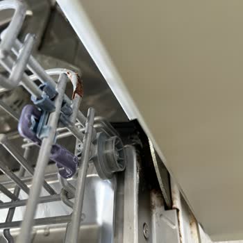 Teka Bulaşık Makinesi: Paslanma Ve Yüksek Servis Ücretleri