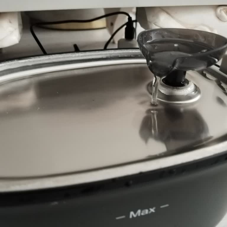 Kiwi Pets Su Çekmesinde Sorun Ve Müşteri Hizmetleri Deneyimi