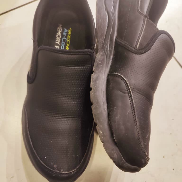 Skechers Ayakkabıda Üretim Hatası İddiası Ve Yetersiz Müşteri Hizmeti