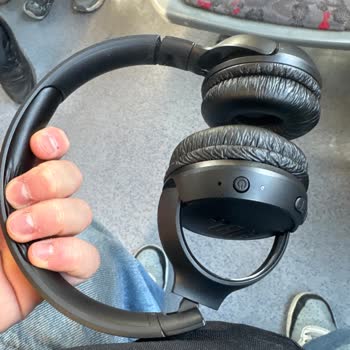 JBL 570bt Kulaklık Açılmıyor, Yardım Lütfen