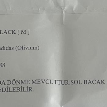 Adidas Taytında Dikiş Hatası Ve Mağaza İade Sorunu