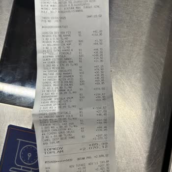 Migros'tan Alınan Çikolatada Hijyen Sorunu