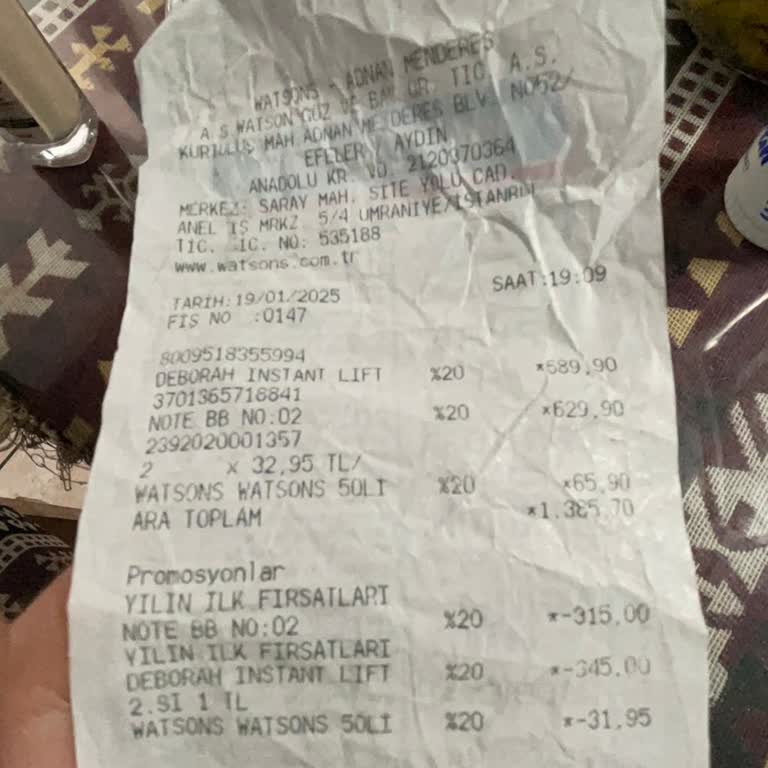 Yanma Yapan Fondöten Ve Yetersiz Müşteri Hizmetleri