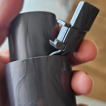 Dyson V12 Süpürge: Kırılmalar Ve Çözülmeyen Sorunlar