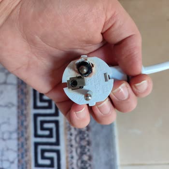 Samsung Bulaşık Makinesi Kablosu Yandı: Yüksek Servis Ücreti Şoku