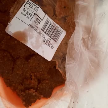 Bozuk Çiğköfte Ve İlgisiz Yetkililer