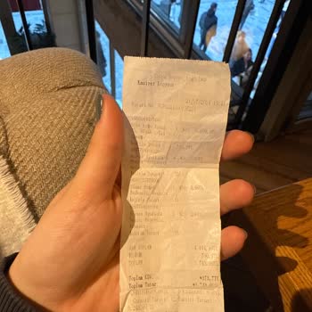 Boyner'den Aldığım Nike Ayakkabının Yırtılması Ve Yetersiz Garanti Süresi