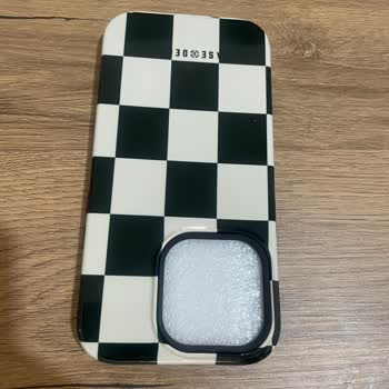 Casedeck Yeşil İstenilen Ürün Siyah Geldi!