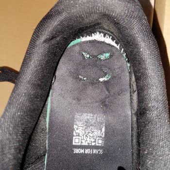 6 Ayda Delinen Ayakkabı Tabanı Ve Yetersiz Müşteri Hizmetleri