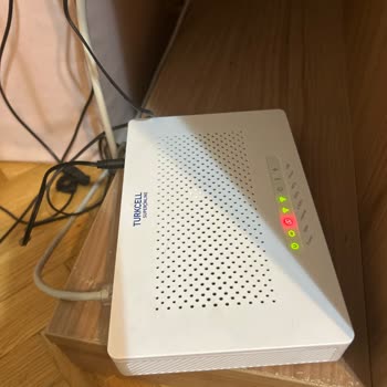 Sürekli İnternet Kesintileri Ve Yetersiz Hizmet