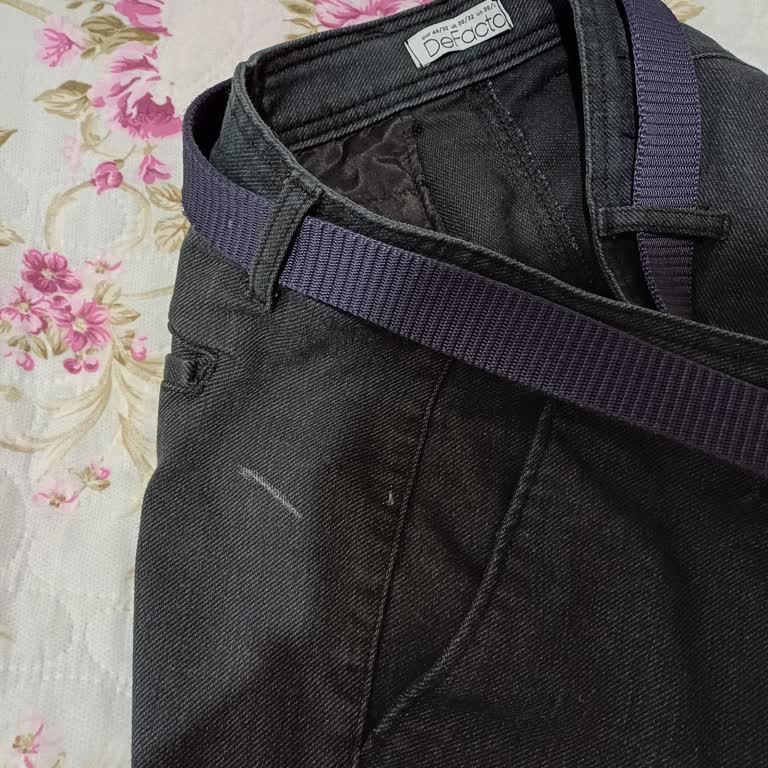 DeFacto'dan Alınan Pantolonun Kalite Sorunu Ve Hayal Kırıklığı