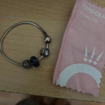 Pandora Temizleyici Mendil Bilekliğimi Mahvetti!