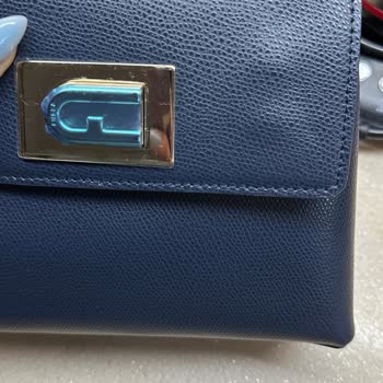 Uçuş Sonrası Hasarlı Bagaj Ve Kötü Hizmet Deneyimi