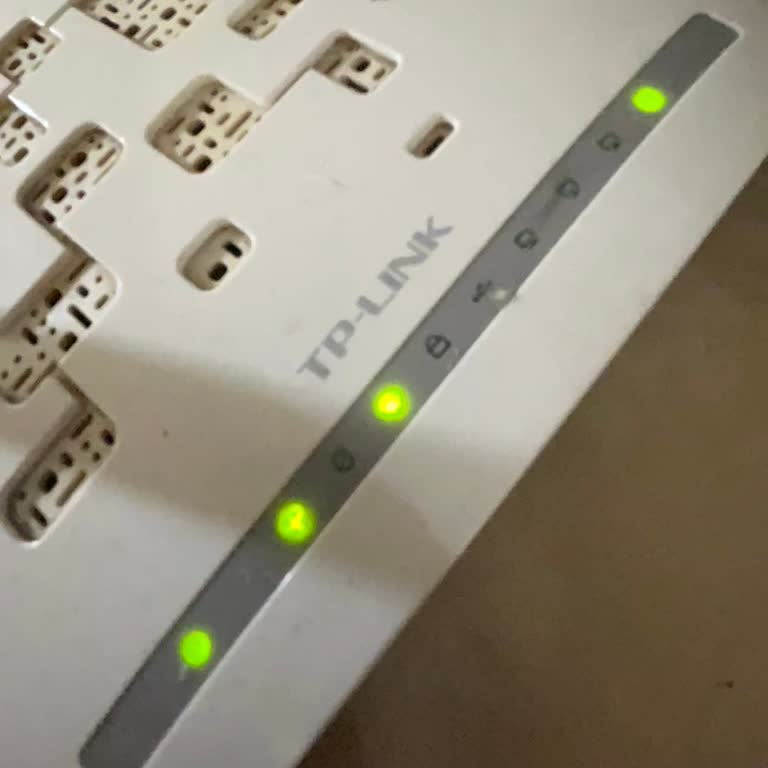 Sürekli Kopan İnternet Ve Yetersiz Müşteri Hizmetleri