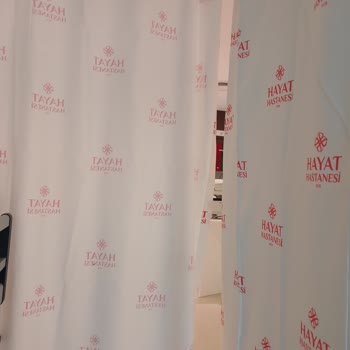 Hastanede Güler Yüzlü Hizmet Eksikliği
