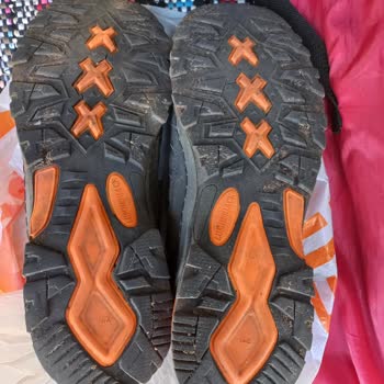 Lumberjack Ayakkabıda Beklenmedik Taban Yarılması