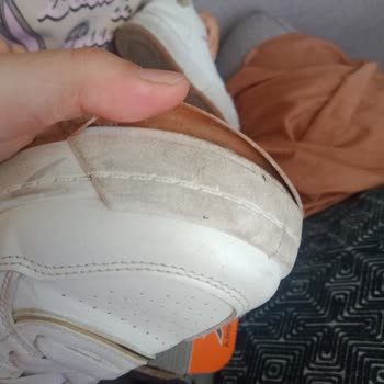 FLO Mağazası Garanti Problemi Ve Çözüm Eksikliği
