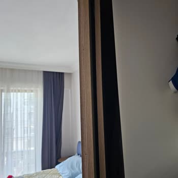 Kelebek Mobilya Dolabındaki Yapısal Sorunlar Ve Yetersiz Servis Desteği