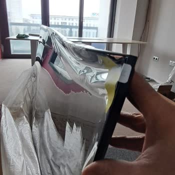 Kırık Televizyon: Onvo Ve Vatan Bilgisayar'ın Sorumluluk Reddi