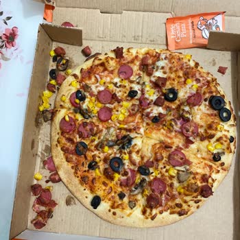 Kuponla Gelen Dağınık Pizzalar