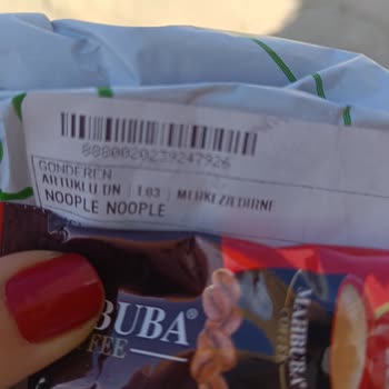 Yanlış Ürün Teslimatı: Kil Maskesi Yerine Kahve