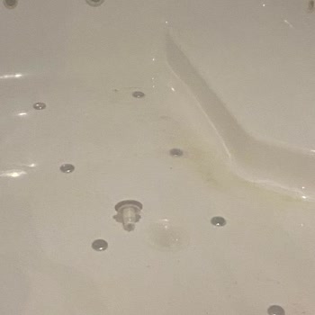 Hilton Garden Inn Yalova'da Hayal Kırıklığı: Kullanılamaz Jakuzi Ve Yetersiz Hizmet