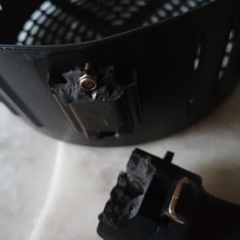 Schafer Airfryer Sapı Eridi, Üretim Hatası Mağduriyeti