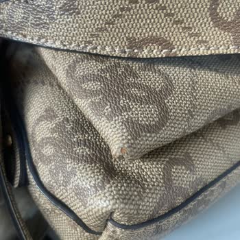 Guess Çantada Hızlı Renk Açılması Sorunu