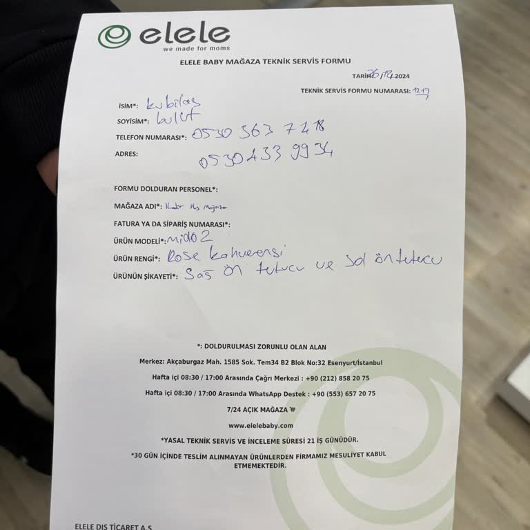 Bebek Arabasının Kırılan Parçaları Ve Güvenlik Sorunu