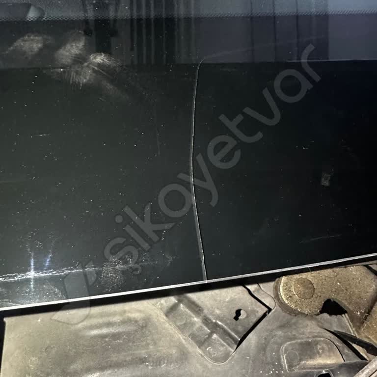 Kia Servisinde Cam Değişimi Sonrası Hayal Kırıklığı