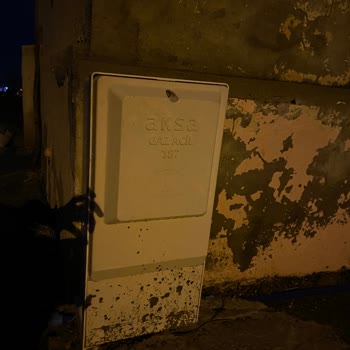 Tehlikeli Konumlandırılan Doğalgaz Abone Kutusu Sorunu