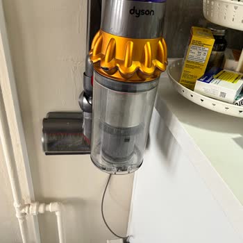 Dyson V15 Detect Absolute: Beklenmedik Arıza Şoku