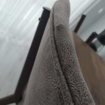 Eksik Delikler Ve Kusurlu Sandalyeler: A101 Siparişimde Hayal Kırıklığı