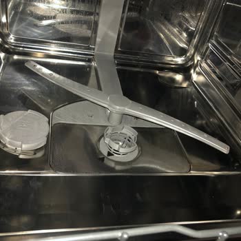Siemens Bulaşık Makinesi Bardakları Karartıyor