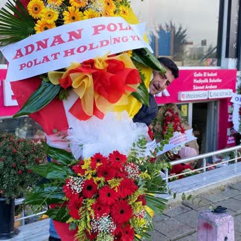 Çelenk Siparişi Ödemesi Sorunu Ve Tehdit İddiaları