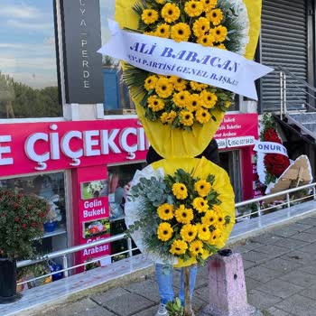 Çelenk Siparişi Ödemesi Sorunu Ve Tehdit İddiaları