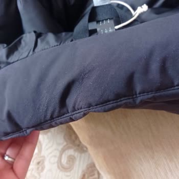 Adidas Montta Renk Solması Ve Tüylenme Sorunu