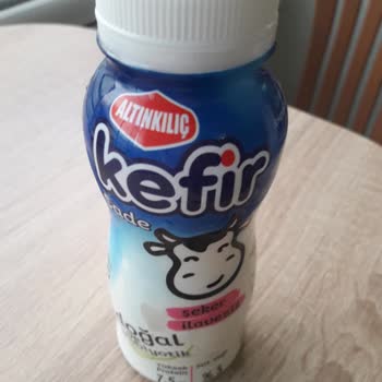 Tarihi Geçmemiş Kefirin Kötü Kokusu Ve Tadı