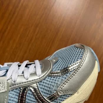 Nike Ayakkabıda Beklenmedik Yırtılma Ve Müşteri Hizmetleri Hayal Kırıklığı