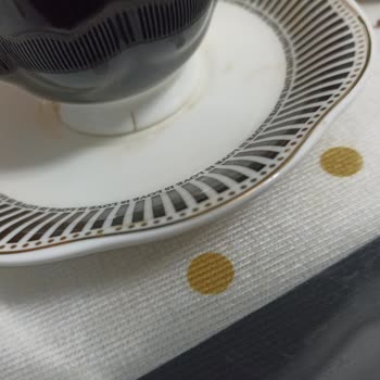 Karaca Züccaciye Fincan Takımında Kendiliğinden Çatlama Sorunu