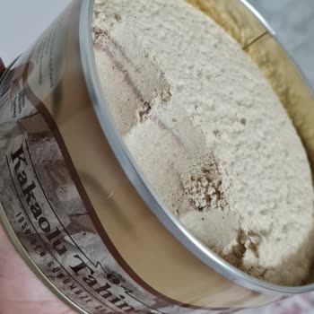 Ucel Helva'da Düşen Kalite Ve Tadı