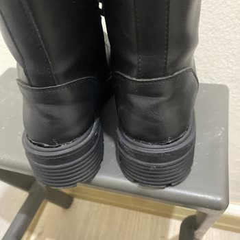 FLO Mağazasından Aldığım Botun Topukları Hızla Açıldı