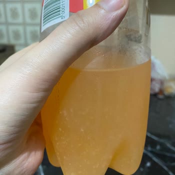 Schweppes Pink Grapefruit İçeceğinde Şüpheli Maddeler